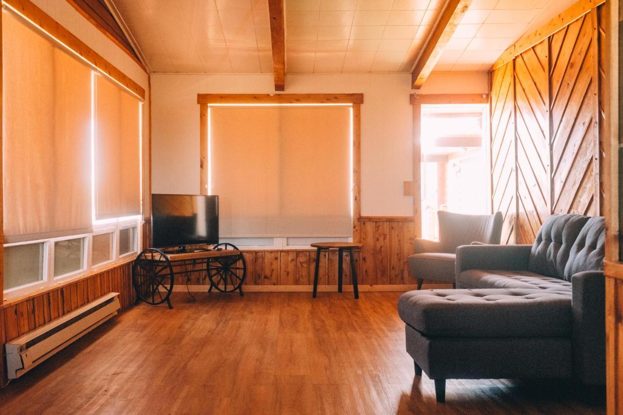 Nordet Motel Saint Georges De Malbaie Luaran gambar